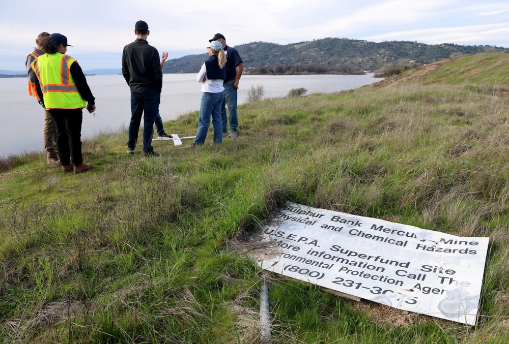 The Superfund program promises to clean up polluted lands. Does it?