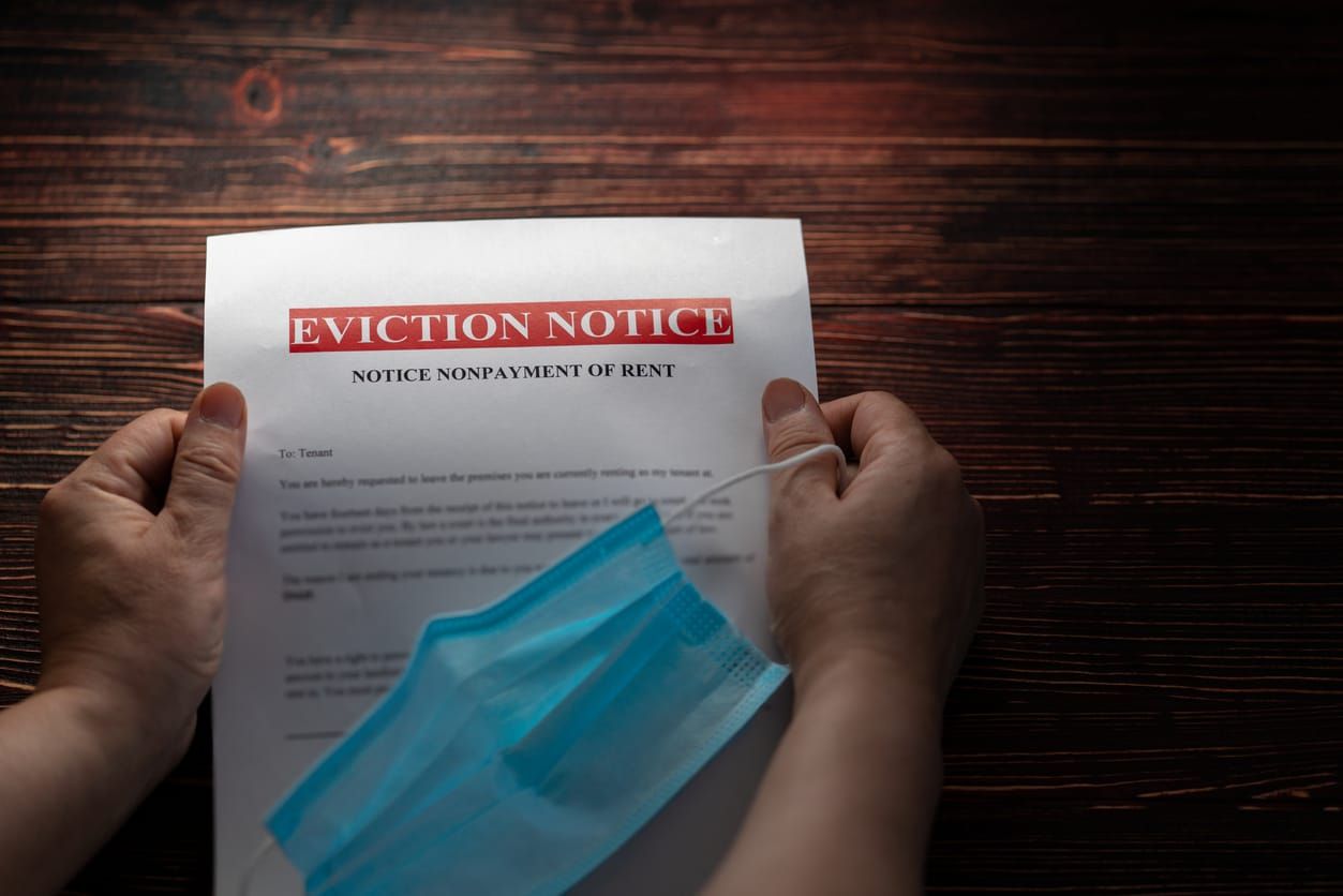 Miami landlords are raising rents and evicting vulnerable tenants as Omicron surges
