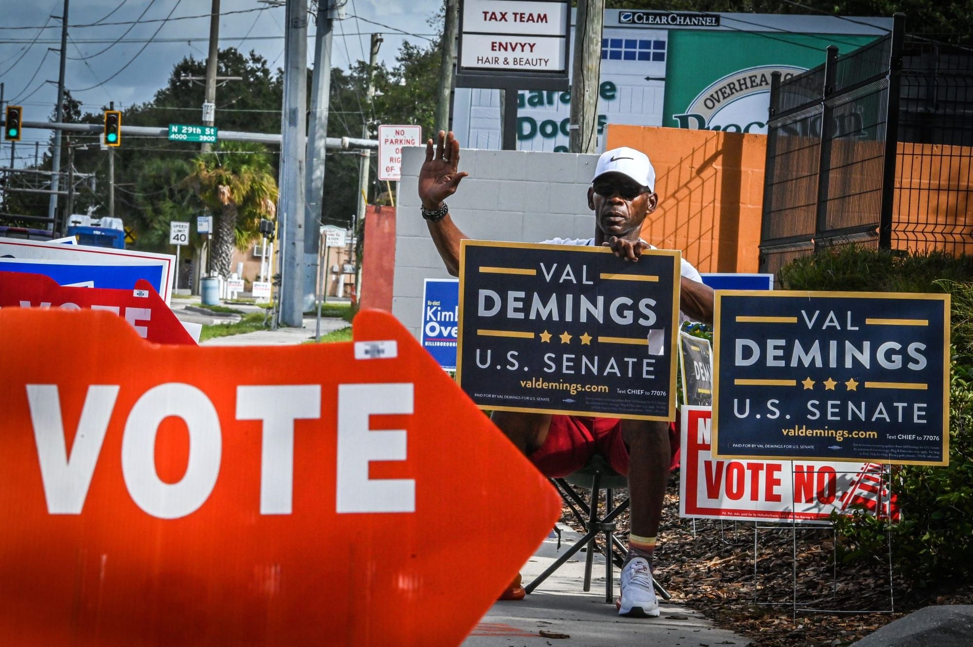 Grassroots organizers in Florida say the Democratic Party has ‘given up’ on the state