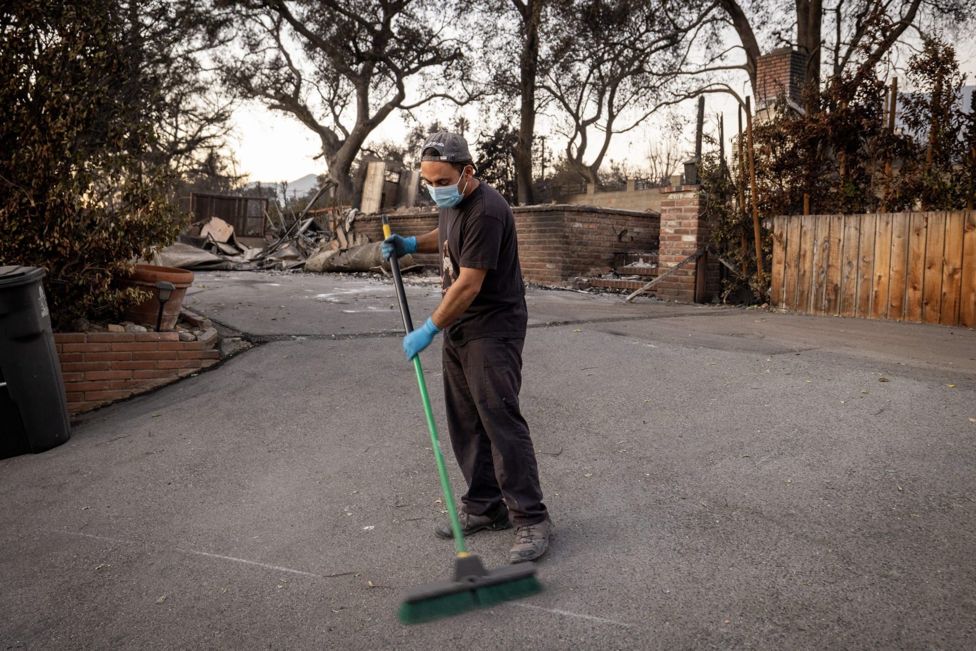 Immigrants recovering from LA fires turn to local support organizations
