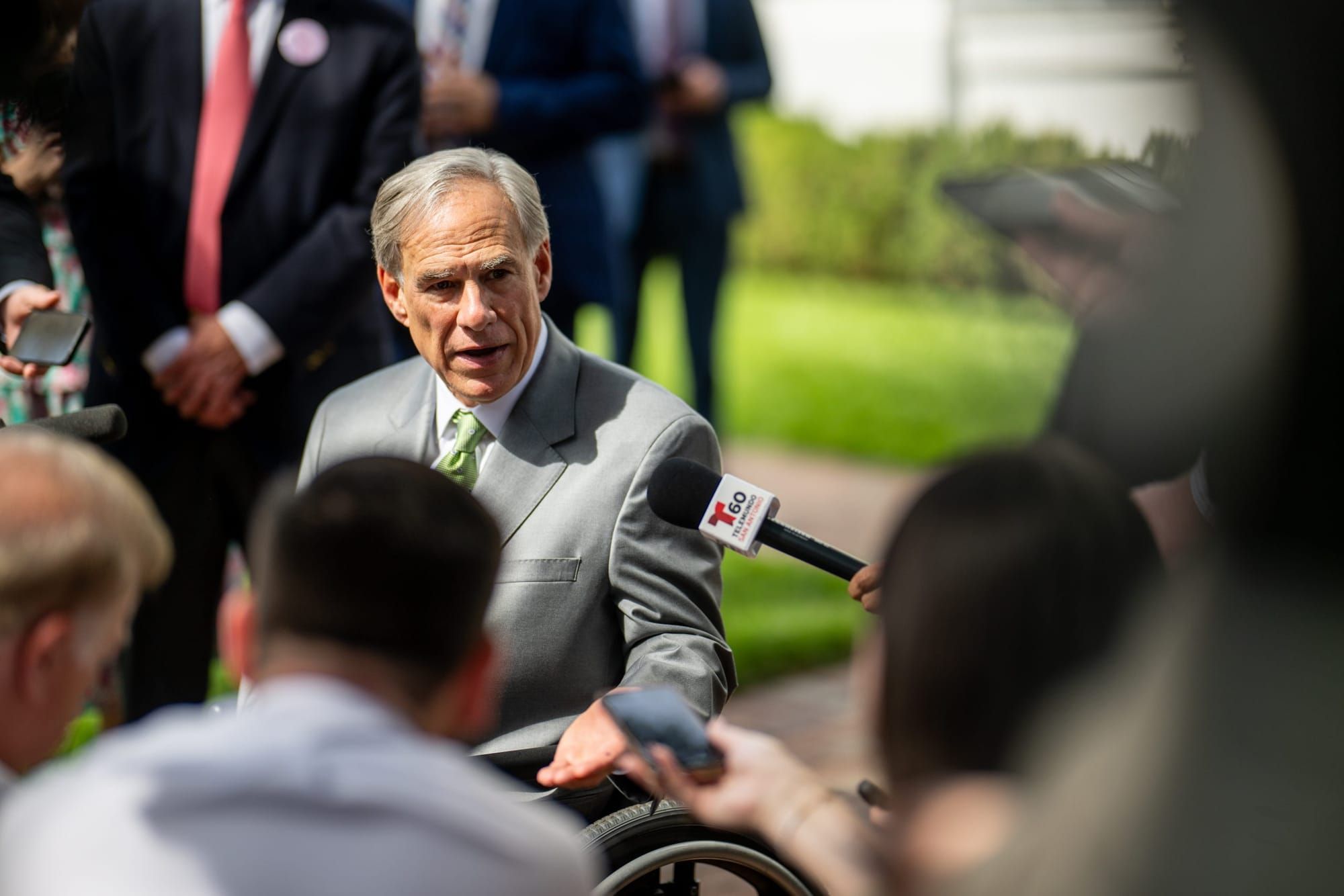 Protest outside Texas Gov. Greg Abbott’s mansion calls for better treatment of Chicano political prisoner Xinachtli