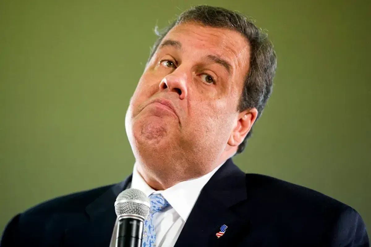 Postmortem: Republican Debate Backfires, Teaching People Politics Are Fake And Gay