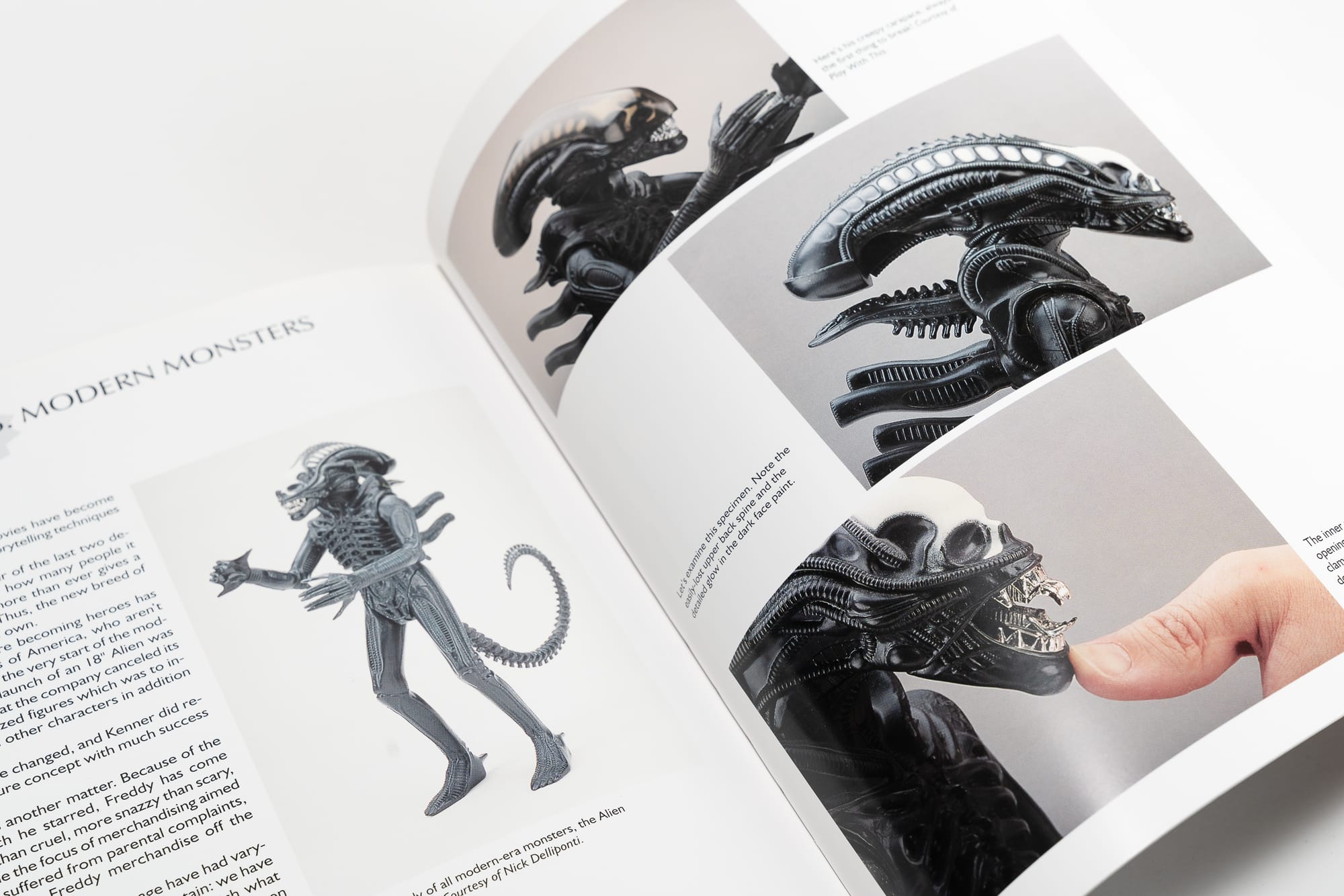 Collecting Monsters Toys, libro de John Marshall | Foto: Alejandra Morasano