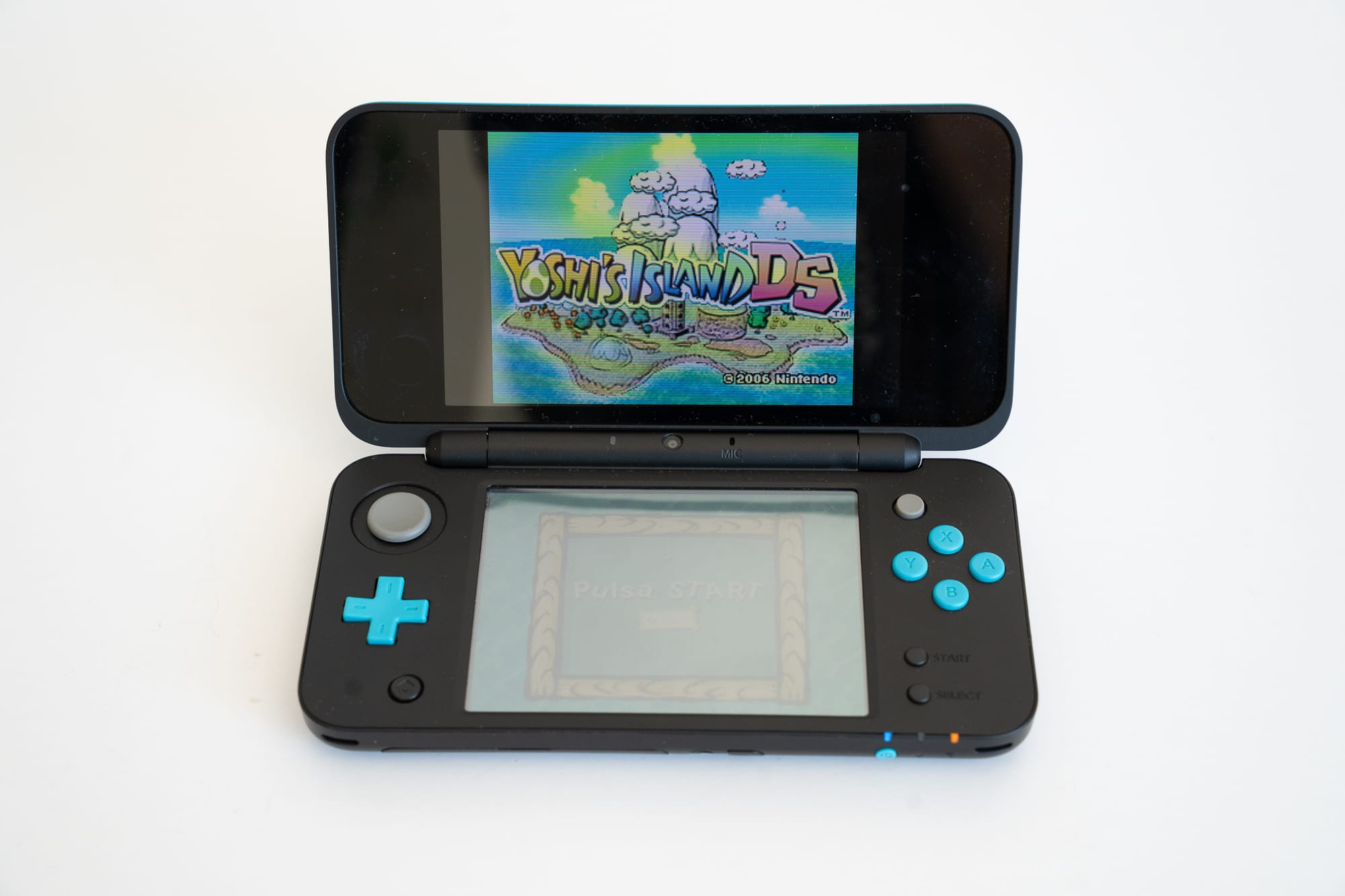 Nintendo 2DS XL