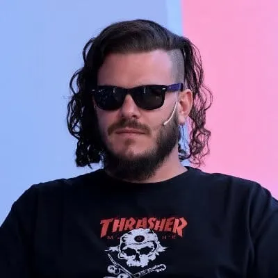 Juan Ruocco  🧙‍♂️