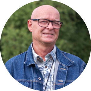 UTLEIER: Tore Høiland tar har ikke problemer med å leie ut sin BMW motorsykkel. Foto: Javad Parsa