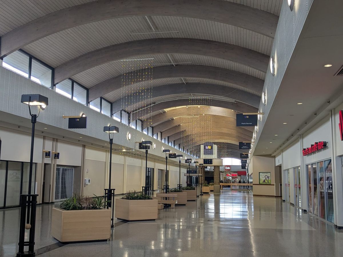 The future is hazy for Roseville's HarMar Mall