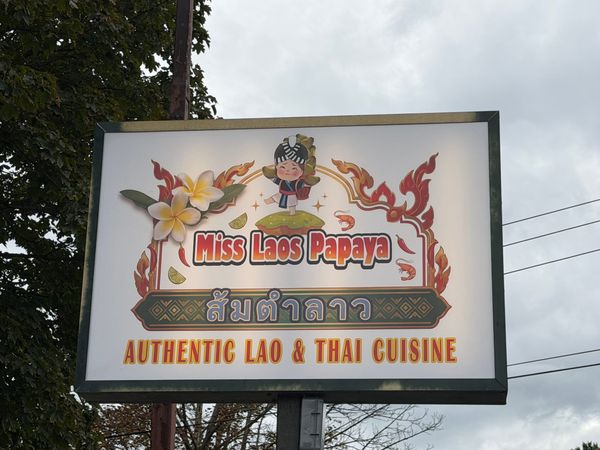 Miss Laos Papaya opens in Falcon Heights
