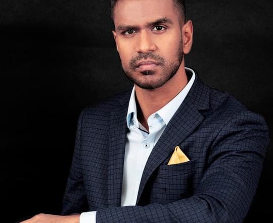 Curt Jaimungal : rigorous interviews at the edge of physics, consciousness, and UAP