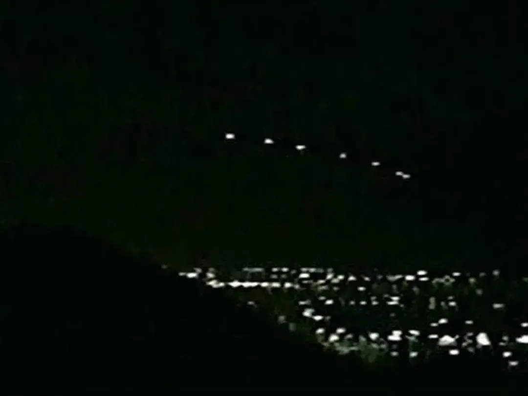 The Phoenix Lights (1997, Arizona & Nevada)
