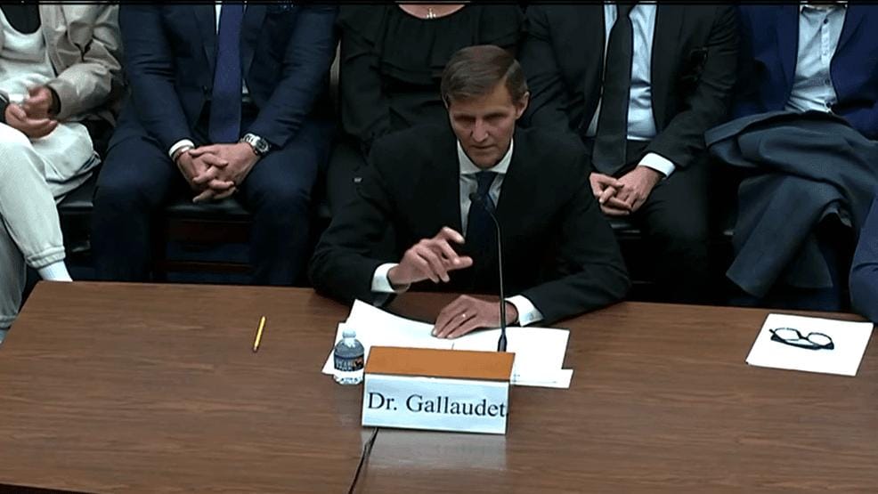 Tim Gallaudet and the Oceanic Edge of Disclosure