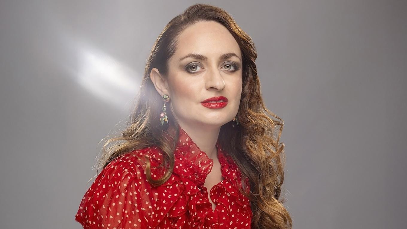 Beatriz Villarroel and the Mystery of the Vanishing Stars