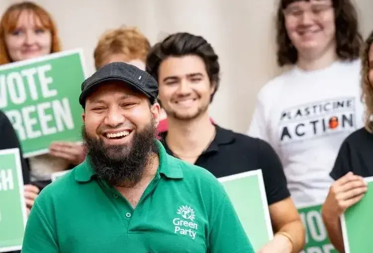 Leeds Greens come to grief
