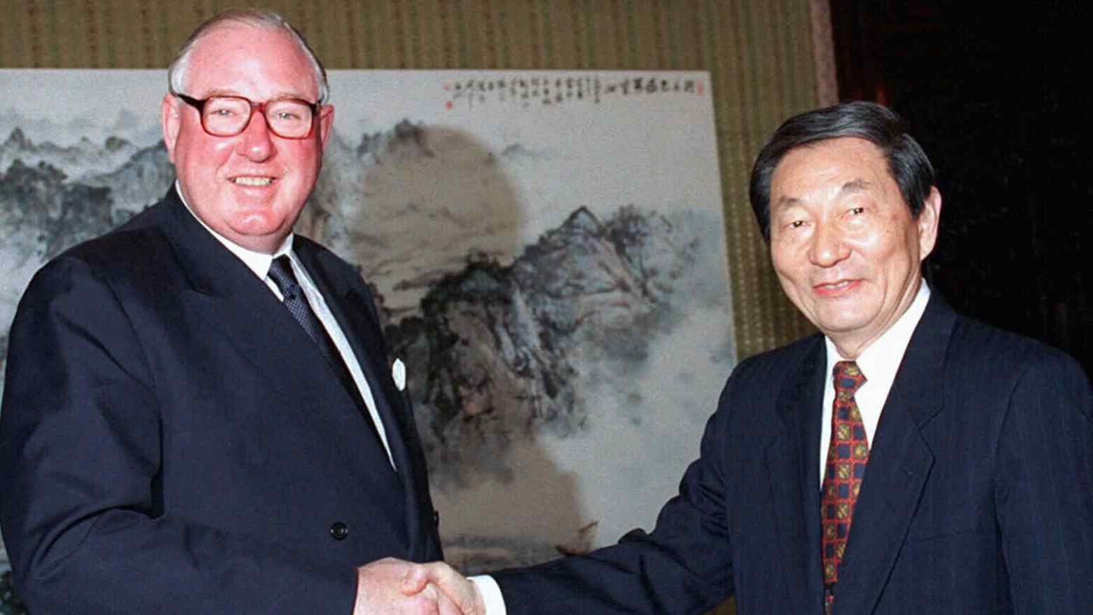 20241107 Zhu Rongji meets with Chairman of Jardine Matheson Holding Limited Henry Keswick