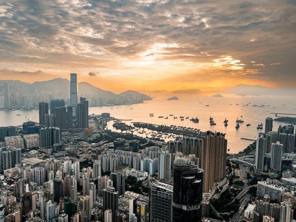 Hong Kong property amid rate cuts