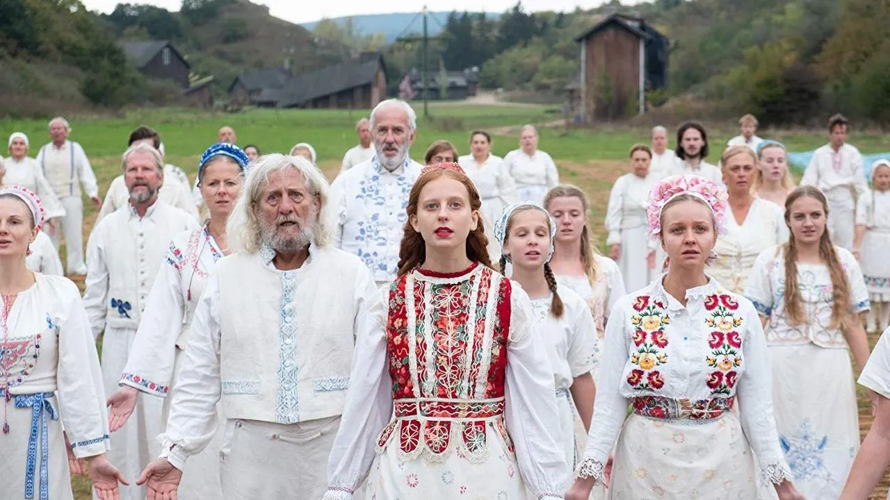 Midsommar : que signifie vraiment le sourire de Dani à la fin ?