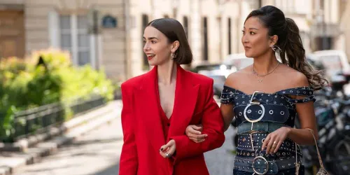 Emily in Paris saison 6 : Lily Collins a tourné ses dernières scènes dans la peau d’Emily Cooper