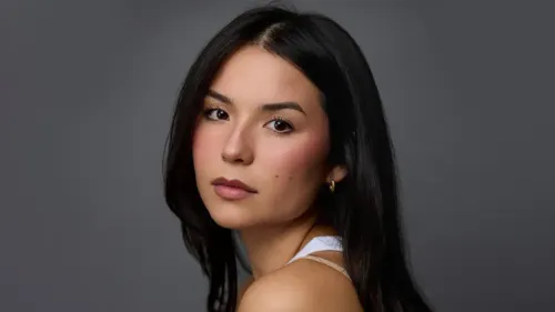 Crushed : après Obsession, Megan Lawless décroche son premier grand rôle romantique