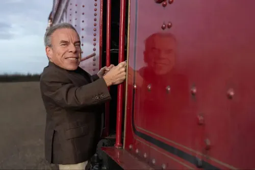 Harry Potter : Warwick Davis reste le seul acteur des films à reprendre exactement son rôle dans la série HBO