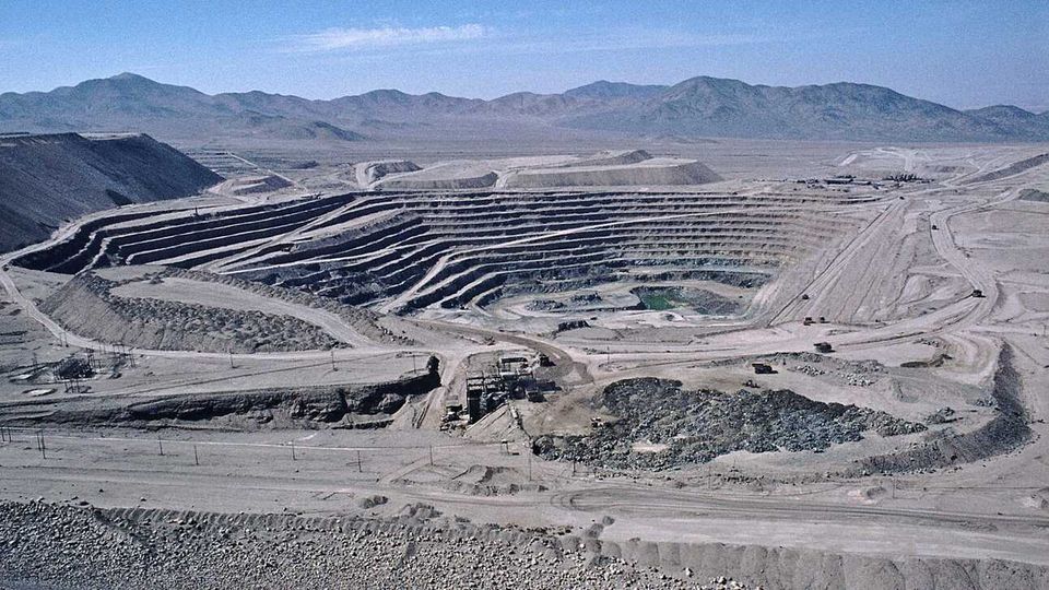 S3E20: Desert Protection versus Climate Capitalism: Can we have both?