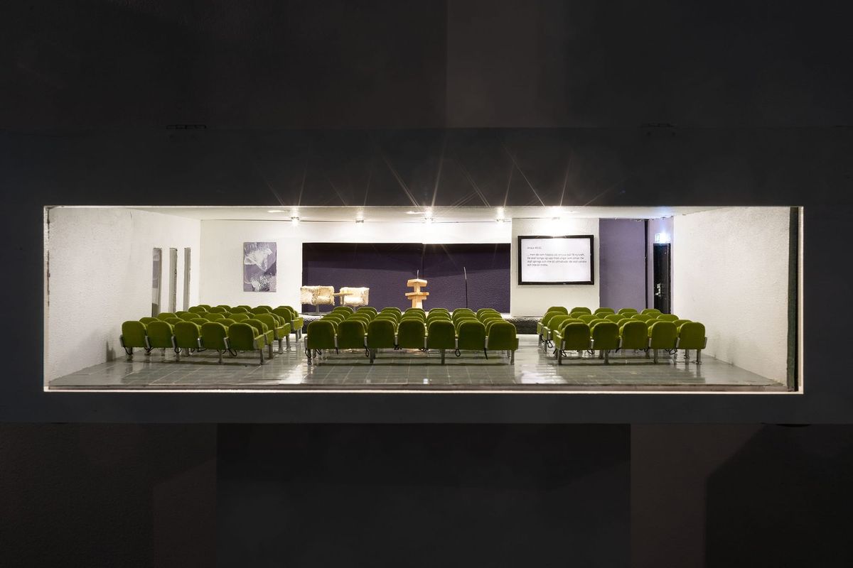 A Kingdom Hall in Gothenburg 1:24