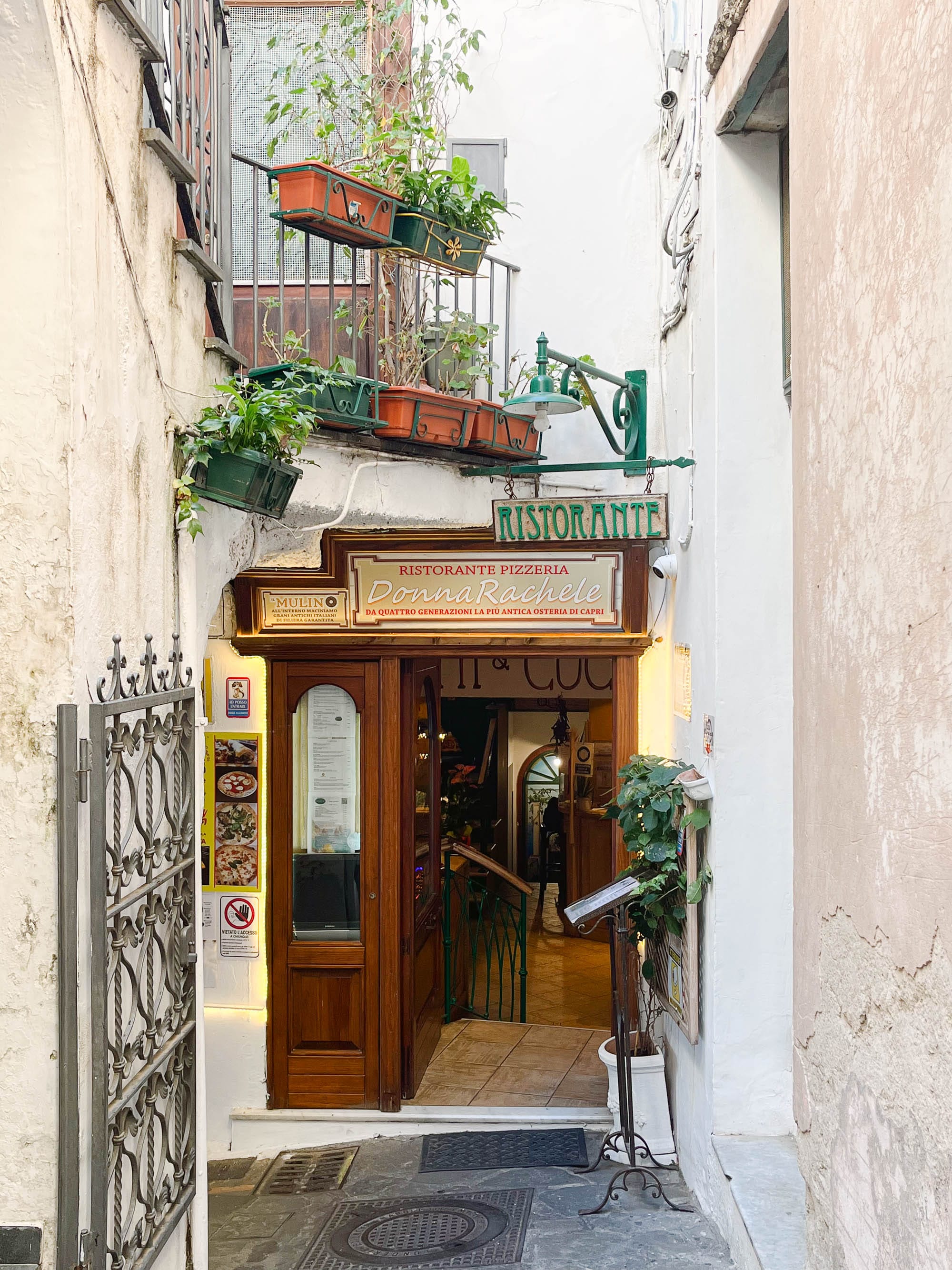 best restaurants on capri