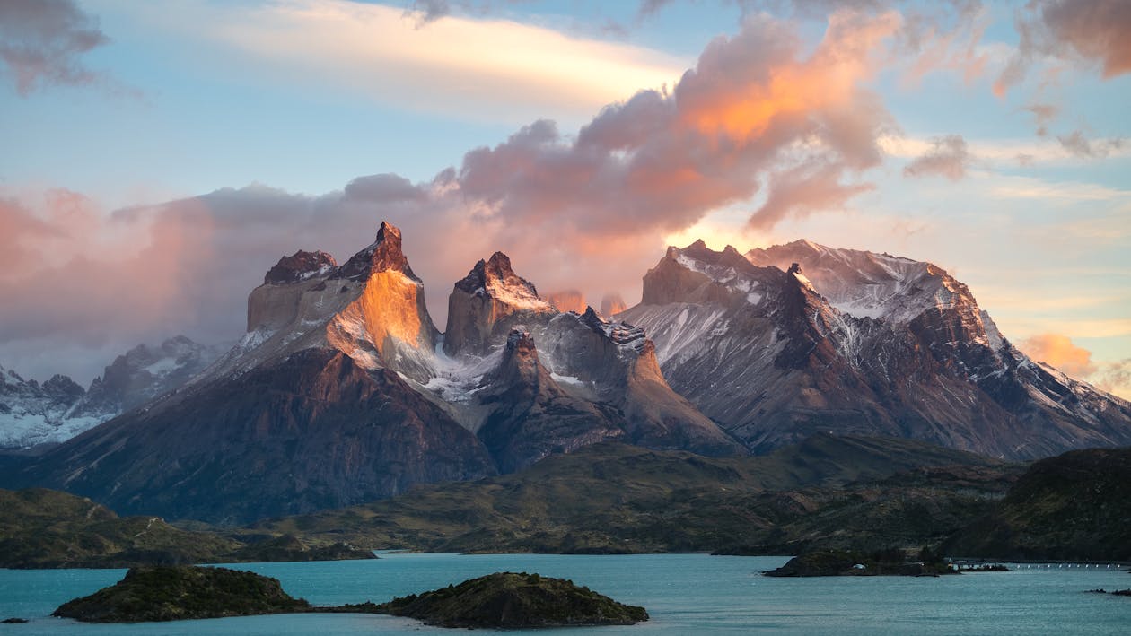Chile's Tech Business Visa: 30-Day Option for Software Implementation Teams