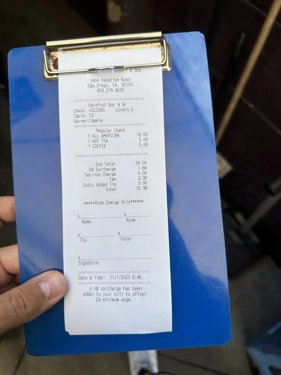 A plant in a pot

Description automatically generated