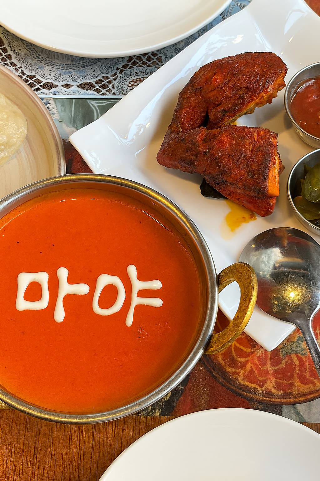 Indian curry and tandoori chicken at Maya restaurant in Daegu, South Korea