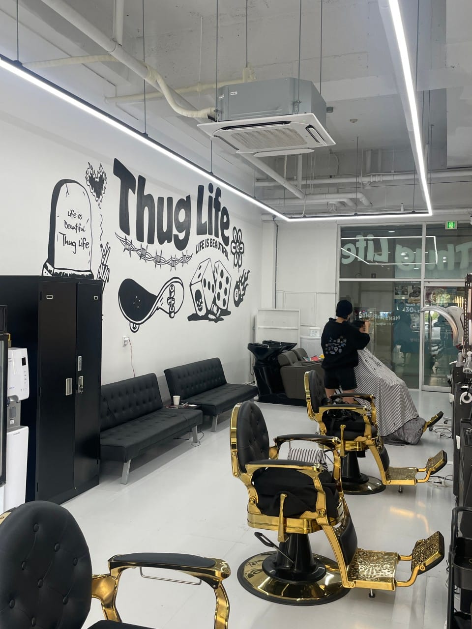 Interior image of Thug Life in Daegu