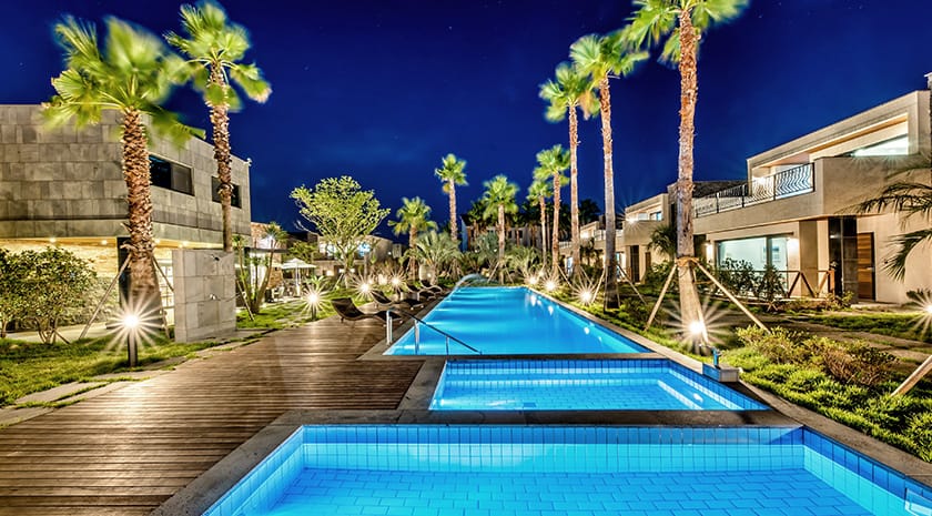 Luxury pool villas at Arts Spa and Poolvilla Resort in Jeju, upscale family-friendly accommodation near Seongsan Ilchulbong for Jeju car rental travelers