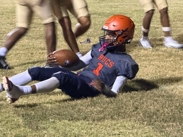 Gridiron Battle Prepares, Encourages Buccaneers