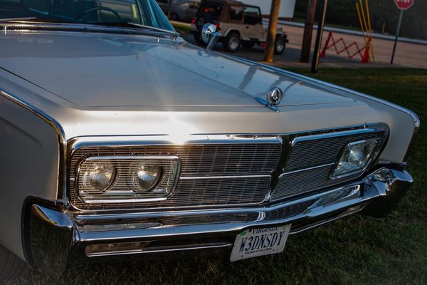 Photographer Captures Vehicles in First Friday's Cruise-In