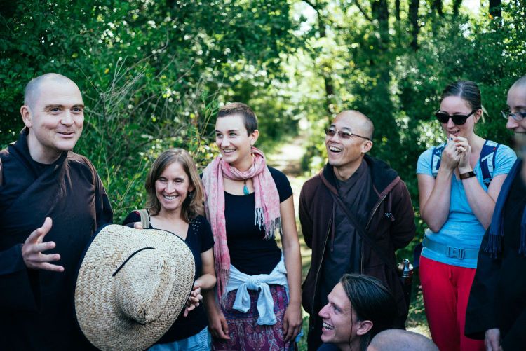 Two Dimensions of Mindfulness: Intensity and Breadth