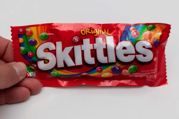 Fertige, kurze Andacht mit Alltagsgegenstand »Skittles«