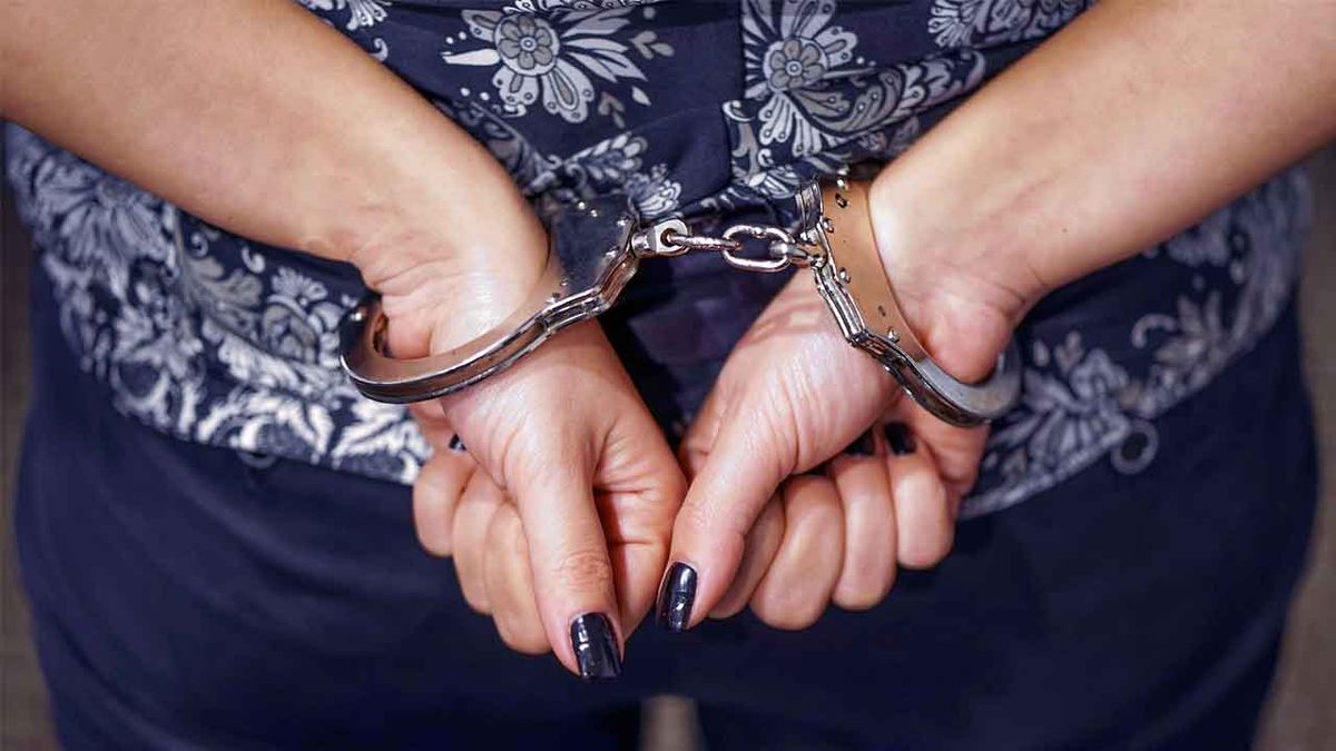 பெருமளவிலான போதைப்பொருளுடன் பெண் ஒருவர் கைது!