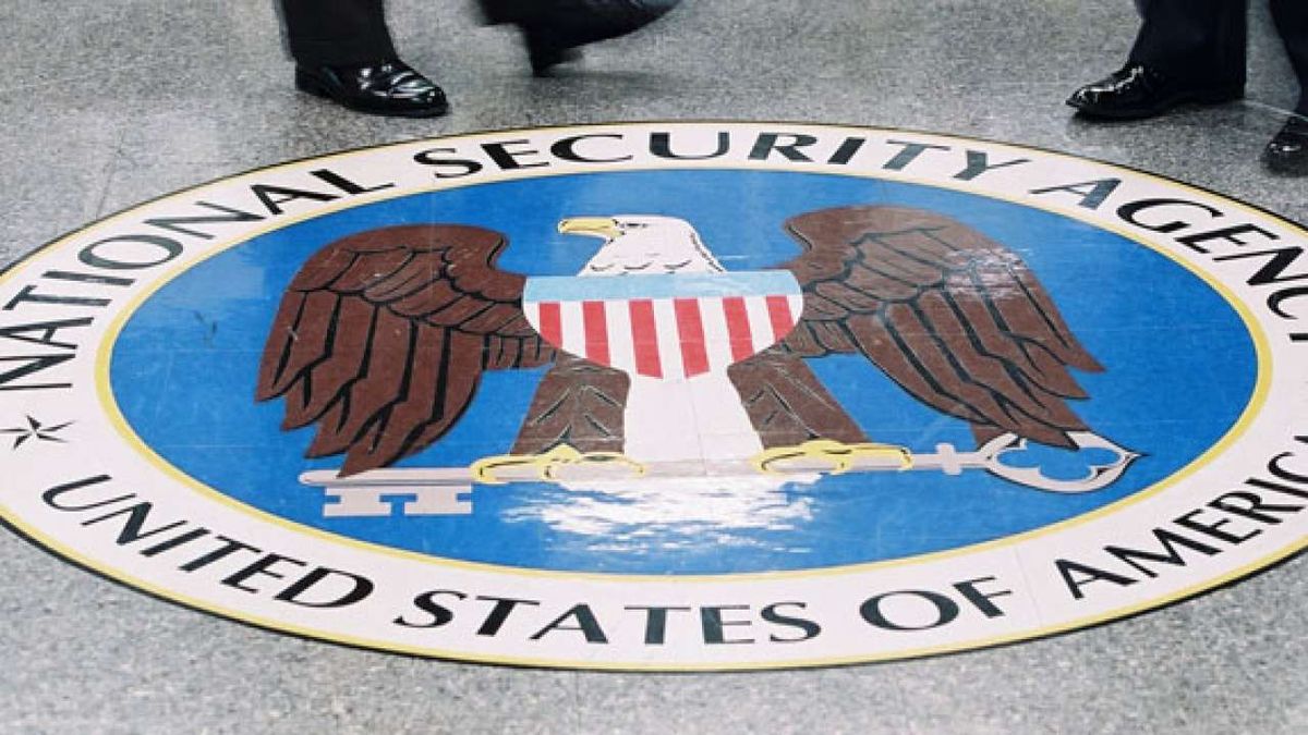 Weekend Wrap-up: NSA Phone Data Surveillance Deemed 'Likely Unconstitutional'; Target Hacked