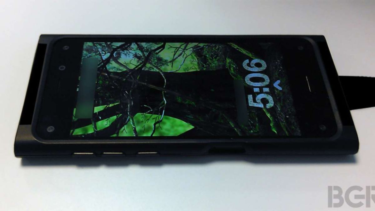 What’s Inside Amazon’s New Smartphone?