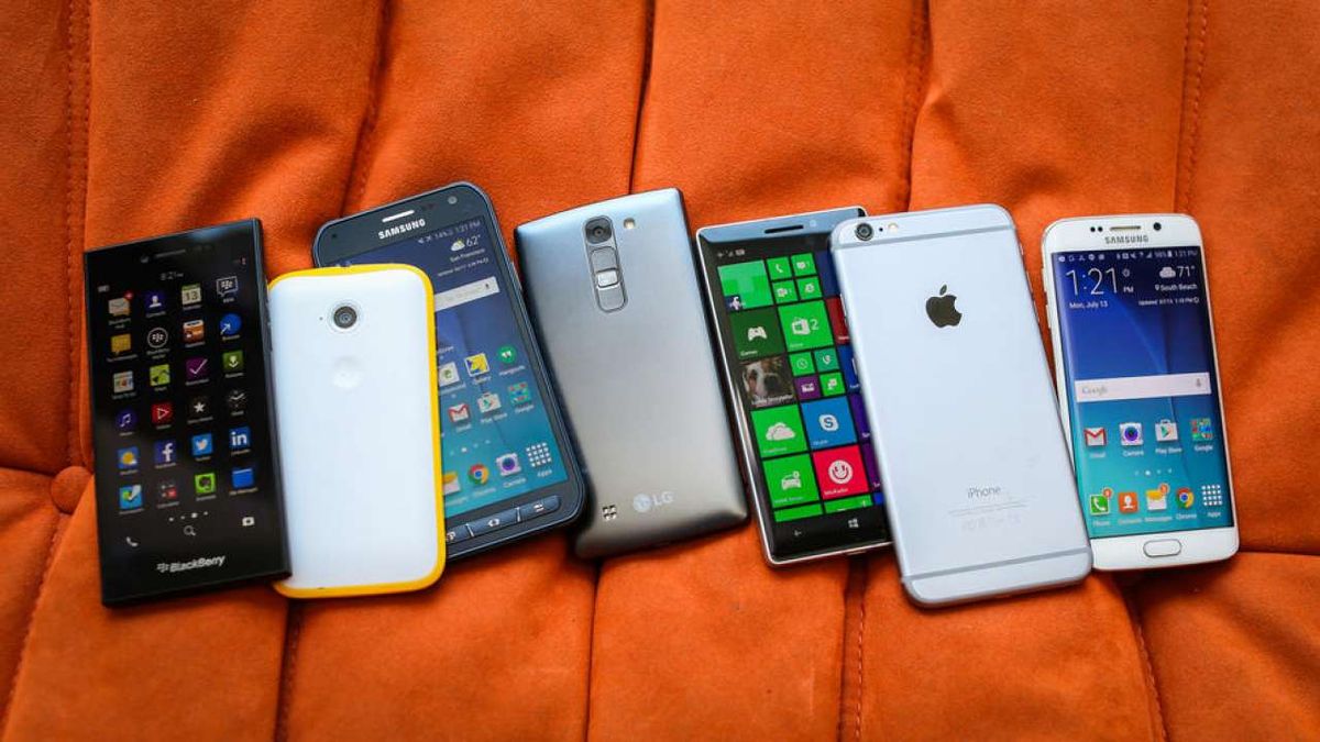 When It Comes to Smartphones, Experts and Users Often Disagree
