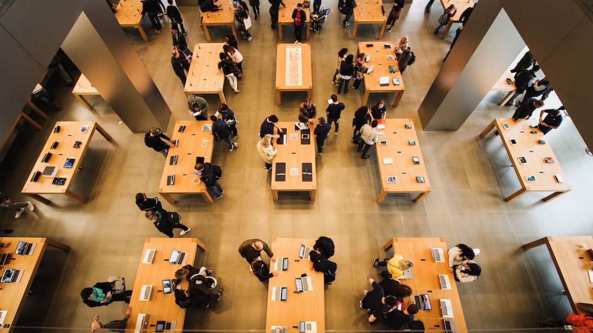 Woo uses AI to improve and simplify the employment process