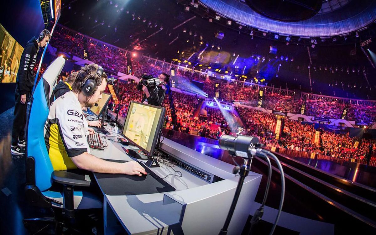 How CS: GO tournaments work