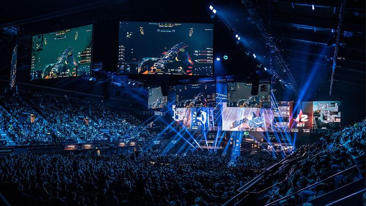 Disrupting the male-dominated eSports industry (feat. Avori Henderson)
