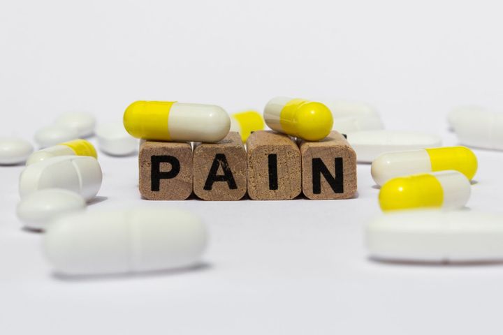 How to identify vitamins vs pain pills for customers
