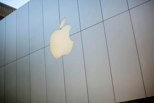 iPhone Sales Down Pending Release of iPhone 5