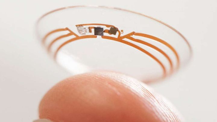 Google's Smart Contact Lenses Pick Up Where Microsoft Left Off