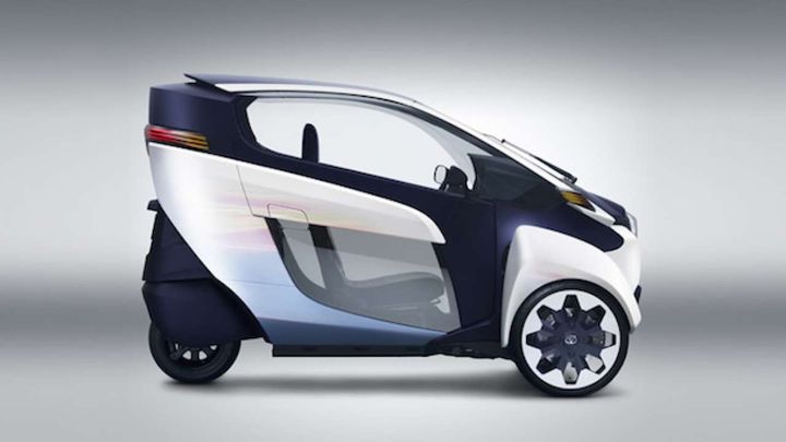 Toyota's i-ROAD Looks Like A Car Straight Out of Sci-Fi