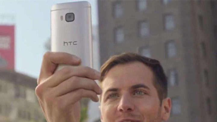 HTC Springs Video Leaks of One M9