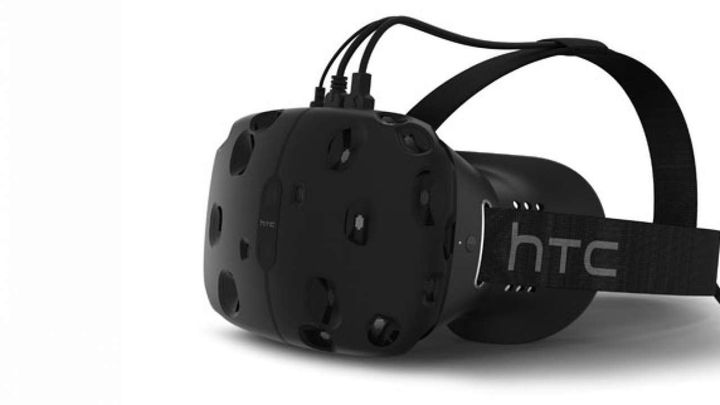 HTC Unveils One M9, a Wearable, and a VR Headset