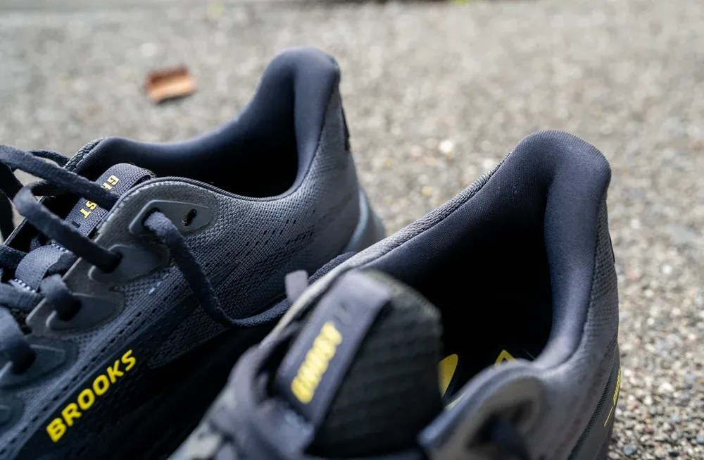 Brooks Ghost 17 padded collars and heel counter updates