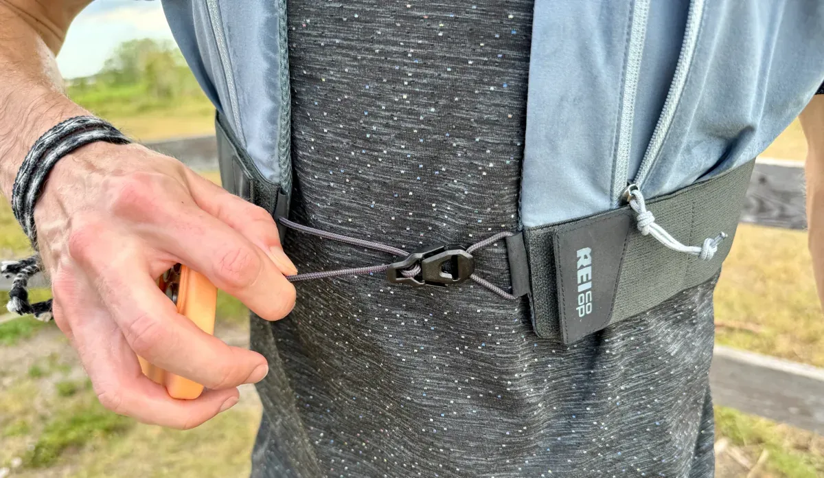 quick-release chest toggles are super useful for me